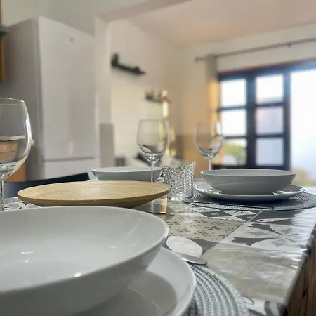 Casita De Marta Lanzarote דירה קוסטה טגוויסה