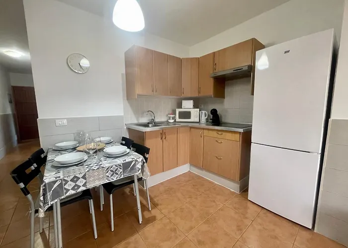 Casita De Marta Lanzarote קוסטה טגוויסה